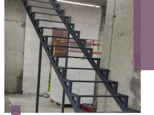 Демонтаж металлических лестниц в Красном Сулине быстро и безопасно