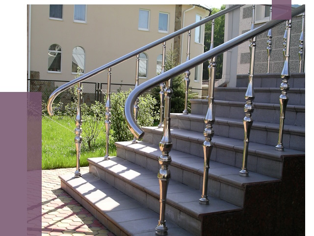 Перила для крыльца в Красном Сулине от 10716 руб. — монтаж ПРОЛЁТ-Крл