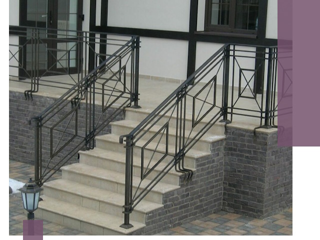 Перила для крыльца в Красном Сулине — монтаж, изготовление и установка