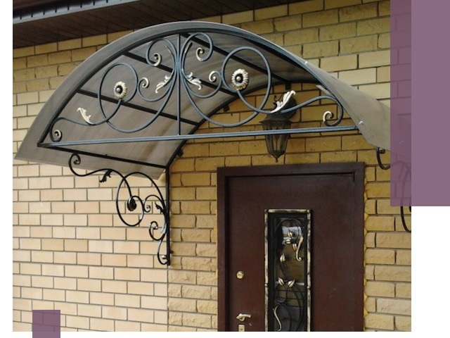 Изготовление козырьков из металла под ключ в Красном Сулине